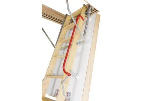 Лестница чердачная складная FAKRO LWT 60х120/280 (деревянная суперэнергосберегающая)