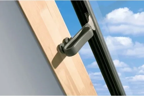 Окно-люк FAKRO WLI 86х87 (боковое открывание)