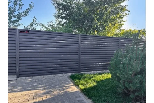 Комплект секции забора жалюзи Milan new 2,0х2,5м 0,45 Drap TwinColor RAL 7024 мокрый асфальт