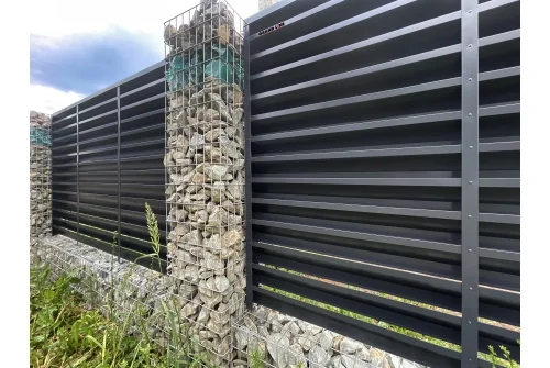 Планка завершающая 50х50 жалюзи Milan 0,45 PE-Double RAL 7024 мокрый асфальт (3м)