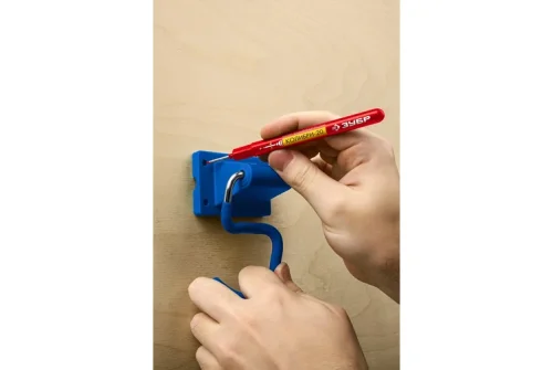 Маркер перманентный Зубр Профессионал Колибри красный для отверстий (06328-3)